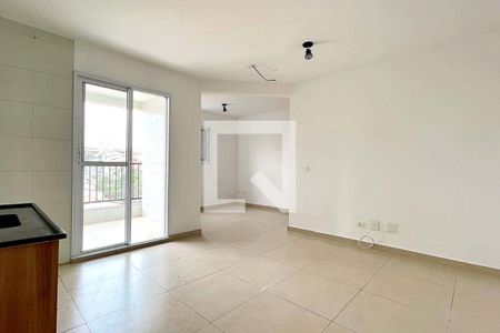 Cozinha de apartamento para alugar com 1 quarto, 37m² em Vila Galvão, Guarulhos