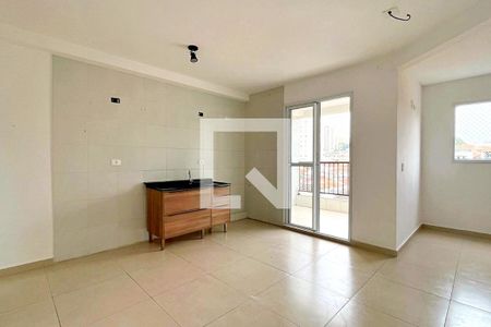 Cozinha de apartamento para alugar com 1 quarto, 37m² em Vila Galvão, Guarulhos
