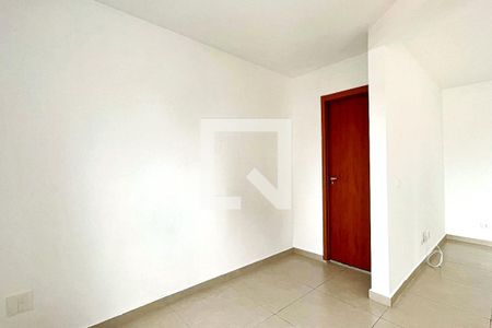 Sala de apartamento para alugar com 1 quarto, 37m² em Vila Galvão, Guarulhos