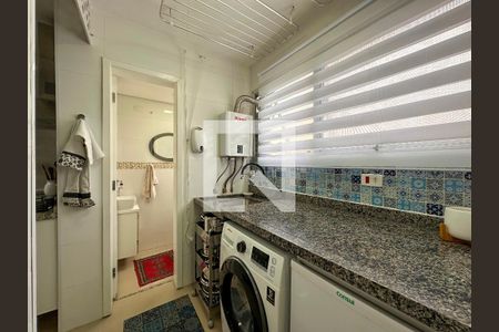 Apartamento à venda com 75m², 2 quartos e 1 vagaÁrea de Serviço