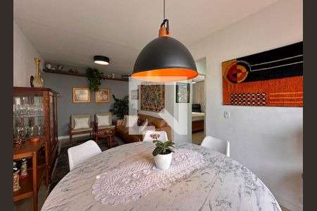 Apartamento à venda com 75m², 2 quartos e 1 vagaSala