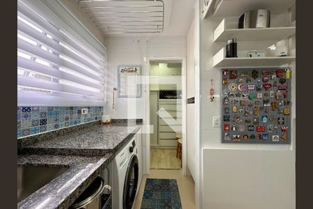 Apartamento à venda com 75m², 2 quartos e 1 vagaÁrea de Serviço