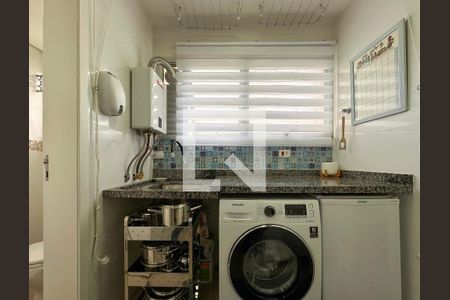 Apartamento à venda com 75m², 2 quartos e 1 vagaÁrea de Serviço