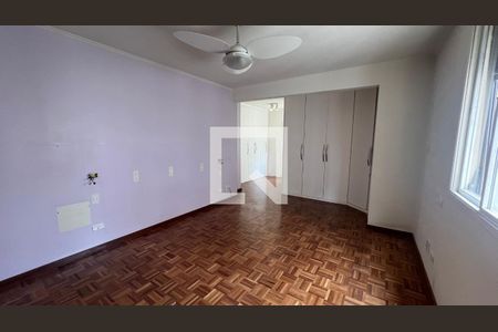 Apartamento à venda com 218m², 3 quartos e 2 vagas Apartamento à venda com 218m², 3 quartos e 2 vagasSuite 2