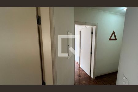 Apartamento à venda com 218m², 3 quartos e 2 vagas Apartamento à venda com 218m², 3 quartos e 2 vagasQuartos