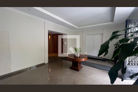 Apartamento à venda com 218m², 3 quartos e 2 vagas Apartamento à venda com 218m², 3 quartos e 2 vagasÁrea comum