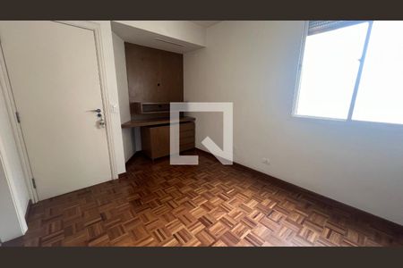 Apartamento à venda com 218m², 3 quartos e 2 vagas Apartamento à venda com 218m², 3 quartos e 2 vagasSuite 1