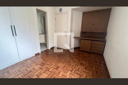 Apartamento à venda com 218m², 3 quartos e 2 vagas Apartamento à venda com 218m², 3 quartos e 2 vagasSuite 1
