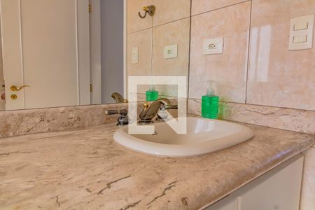 Apartamento à venda com 103m², 3 quartos e 1 vaga Apartamento à venda com 103m², 3 quartos e 1 vagaBanheiro