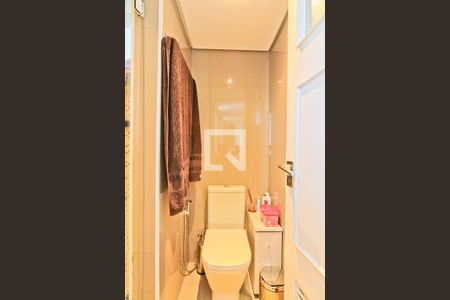 Apartamento à venda com 80m², 2 quartos e 1 vaga Apartamento à venda com 80m², 2 quartos e 1 vagaBanheiro da Suíte