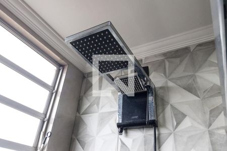 Apartamento para alugar com 50m², 2 quartos e 2 vagas Apartamento para alugar com 50m², 2 quartos e 2 vagasChuveiro