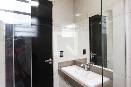 Banheiro de apartamento para alugar com 2 quartos, 50m² em Residencial Greenville, Ribeirão Preto