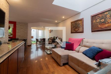 Sala de casa de condomínio à venda com 3 quartos, 230m² em Jardim Panorama, São Paulo