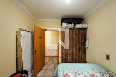 Casa à venda com 500m², 5 quartos e 4 vagas Casa à venda com 500m², 5 quartos e 4 vagasQuarto