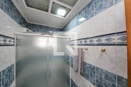 Casa à venda com 500m², 5 quartos e 4 vagas Casa à venda com 500m², 5 quartos e 4 vagasBanheiro 2