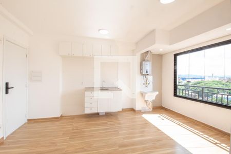 Sala e Cozinha de apartamento para alugar com 2 quartos, 48m² em Km 18, Osasco
