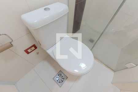 Banheiro de apartamento para alugar com 1 quarto, 43m² em Consolação, São Paulo