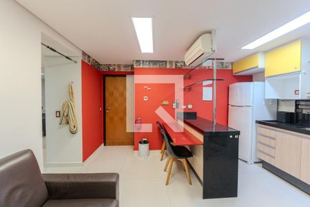 Sala de apartamento para alugar com 1 quarto, 43m² em Consolação, São Paulo