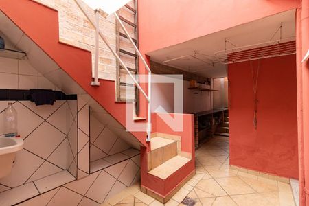 Casa à venda com 95m², 2 quartos e 2 vagasLavanderia