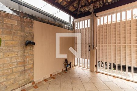 Casa à venda com 95m², 2 quartos e 2 vagasEntrada 