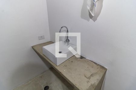 Casa à venda com 95m², 2 quartos e 2 vagasBanheiro Social
