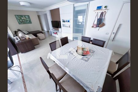 Sala de apartamento à venda com 3 quartos, 130m² em Vila Romana, São Paulo