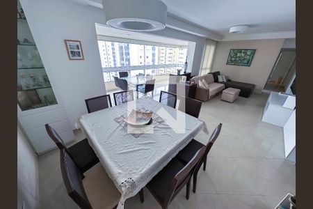 Sala de apartamento à venda com 3 quartos, 130m² em Vila Romana, São Paulo