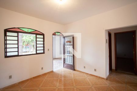 Sala de casa para alugar com 3 quartos, 102m² em Ouro Preto, Belo Horizonte