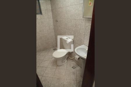 Casa para alugar com 120m², 3 quartos e 1 vagaBanheiro