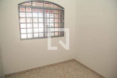 Quarto 1 de casa para alugar com 3 quartos, 120m² em Recanto das Emas, Brasília