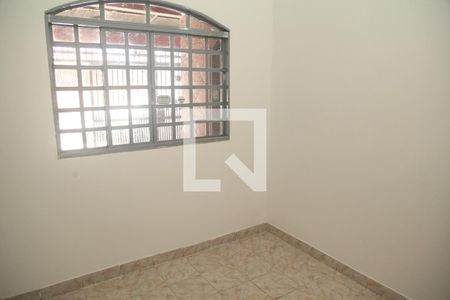 Quarto 1 de casa para alugar com 3 quartos, 120m² em Recanto das Emas, Brasília