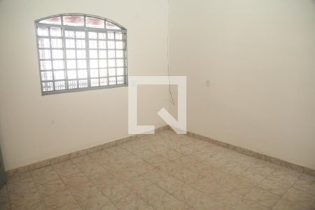 Sala de casa para alugar com 3 quartos, 120m² em Recanto das Emas, Brasília