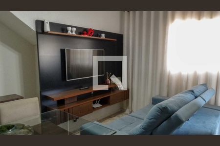 Sala de casa à venda com 2 quartos, 50m² em Padroeira, Osasco