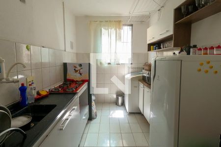Cozinha de apartamento à venda com 2 quartos, 43m² em Betim Industrial, Betim
