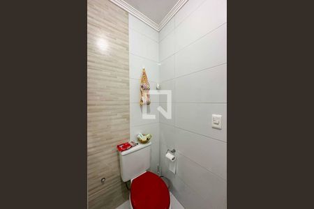 Casa de condomínio para alugar com 45m², 2 quartos e sem vagaBanheiro
