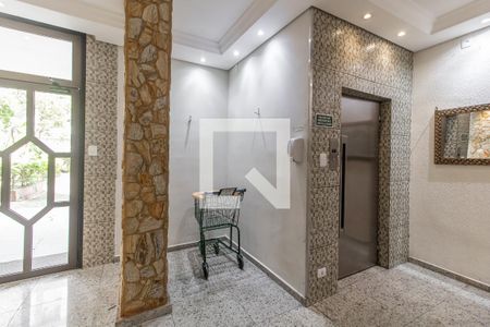 Apartamento à venda com 60m², 2 quartos e sem vagaÁrea comum