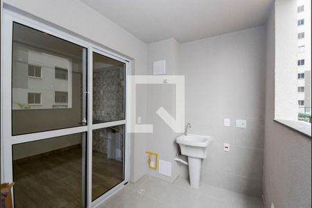 Varanda da Sala de apartamento para alugar com 2 quartos, 43m² em Vila das Bandeiras, Guarulhos