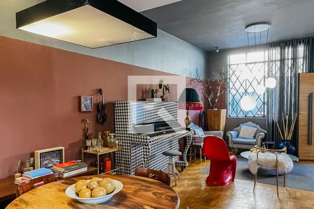 Sala de casa à venda com 4 quartos, 400m² em Serra, Belo Horizonte