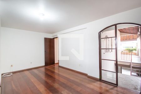 Suíte de casa para alugar com 3 quartos, 220m² em Cidade das Flores, Osasco