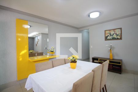 Sala de Estar e Copa de casa à venda com 4 quartos, 220m² em Canaã, Belo Horizonte