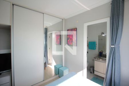 Casa à venda com 220m², 4 quartos e 2 vagasSuite 2