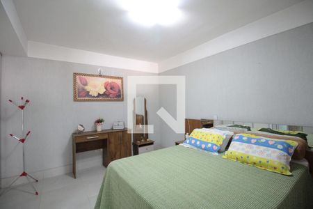 Casa à venda com 220m², 4 quartos e 2 vagasSuite 1