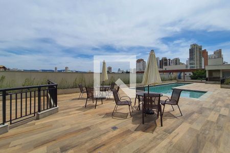 Apartamento à venda com 66m², 3 quartos e 2 vagas Apartamento à venda com 66m², 3 quartos e 2 vagasÁrea comum - Piscina