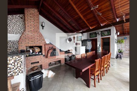 Casa à venda com 352m², 4 quartos e 4 vagasÁrea comum