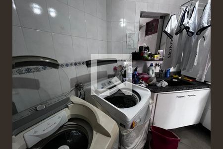 Casa à venda com 352m², 4 quartos e 4 vagasÁrea de Serviço