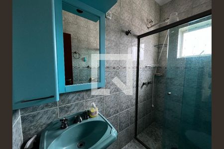 Casa à venda com 352m², 4 quartos e 4 vagasBanheiro