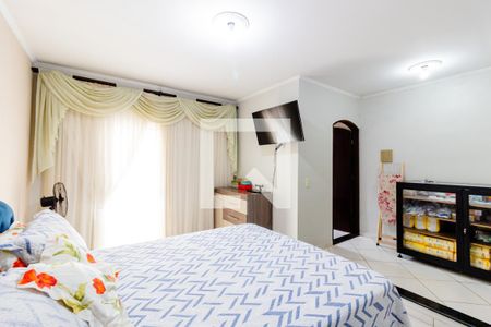 Casa à venda com 290m², 3 quartos e 8 vagasSuíte