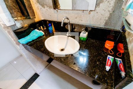 Pia de casa para alugar com 3 quartos, 290m² em Vila Camilópolis, Santo André