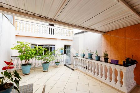 Casa à venda com 290m², 3 quartos e 8 vagasQuintal