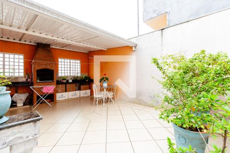 Casa à venda com 290m², 3 quartos e 8 vagasQuintal